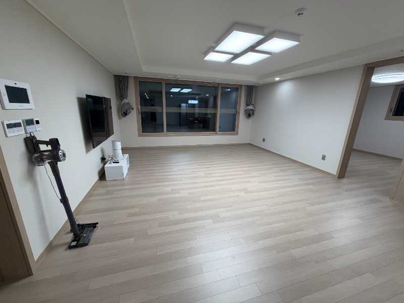 D’ETRE Riviere Move-Out Cleaning in Godeok International New Town, Pyeongtaek