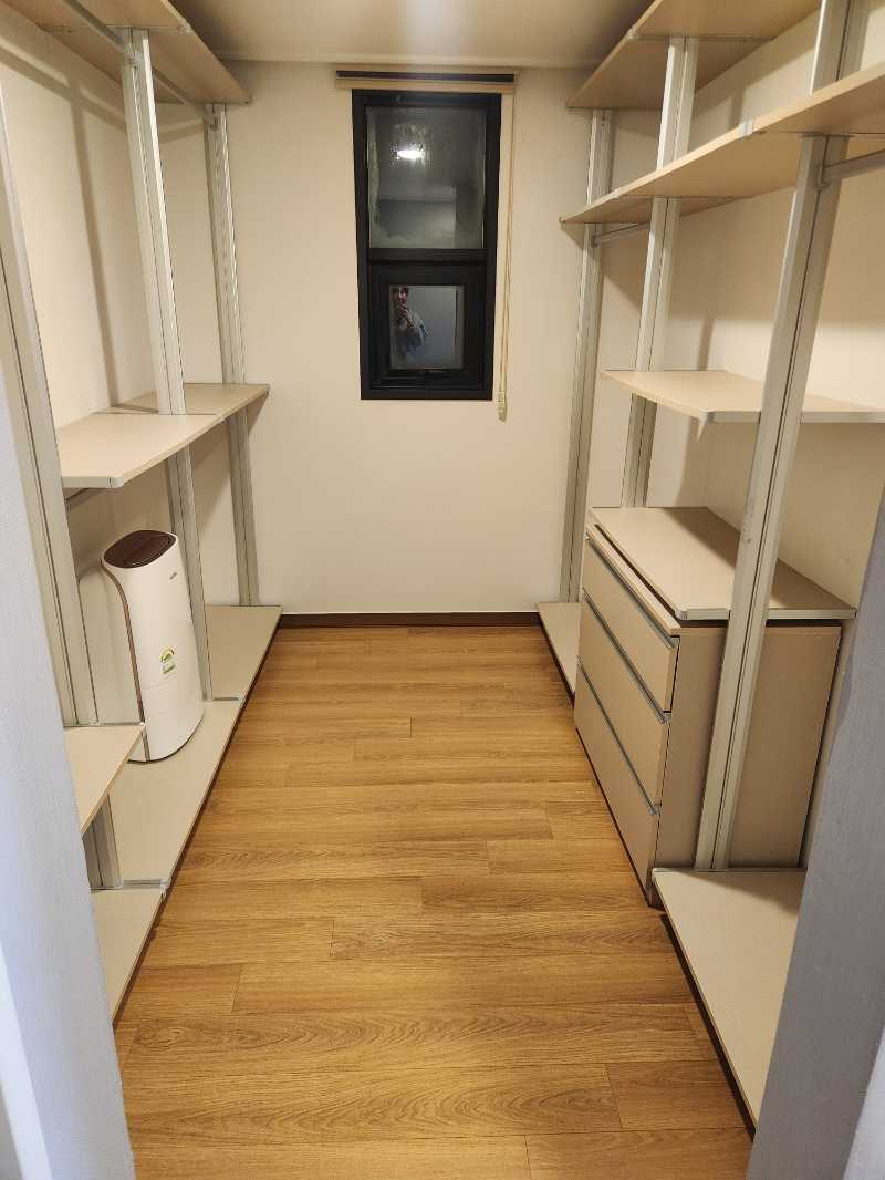 Move-Out Cleaning Completed — Emerald Parker (Building D), Paengseong | Near Camp Humphreys