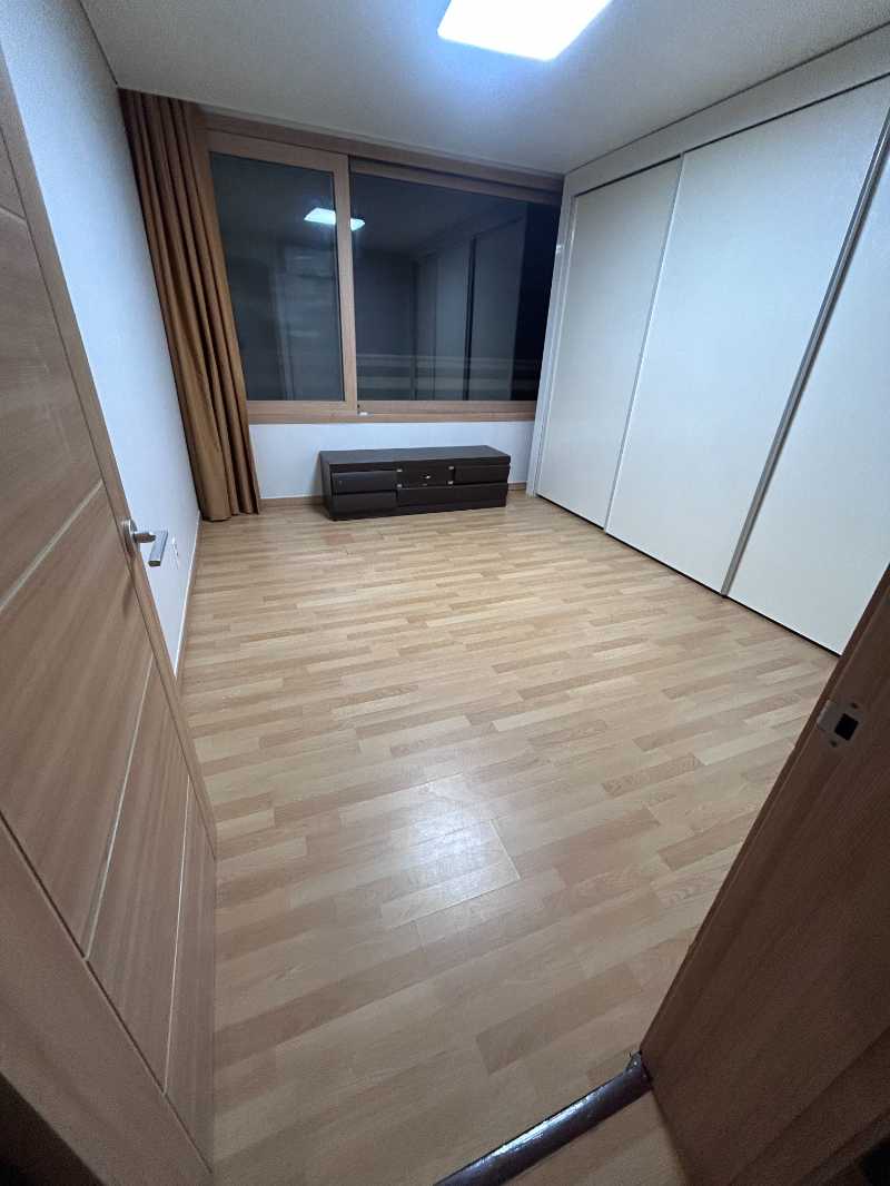 Move-Out Inspection Cleaning Completed — Paengseong (Geunnaeri, Ace Town)